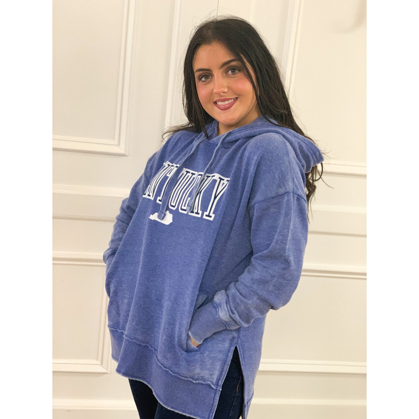 Curvy Kentucky Vintage Wash Hoodie