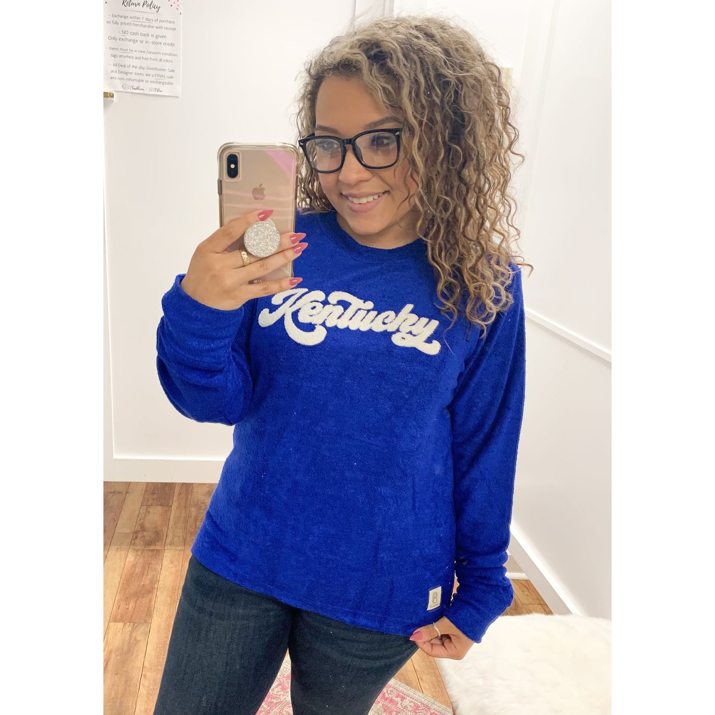 Curvy Kentucky Royal Knit Pullover